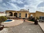 351: Villa for sale in  - San Luis