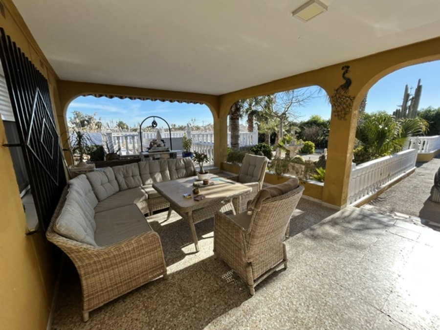 355: Finca for sale in  - La Marina