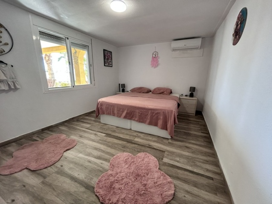355: Finca for sale in  - La Marina