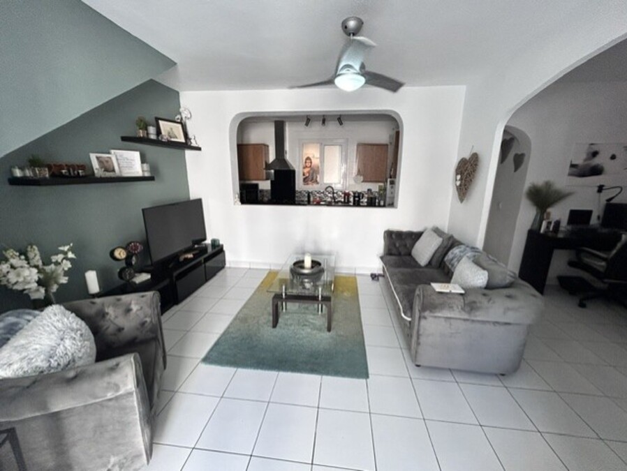 357: Bungalow for sale in  - La Siesta