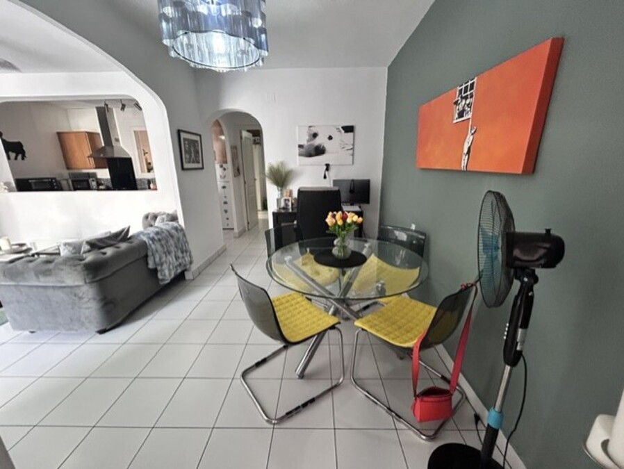 357: Bungalow for sale in  - La Siesta