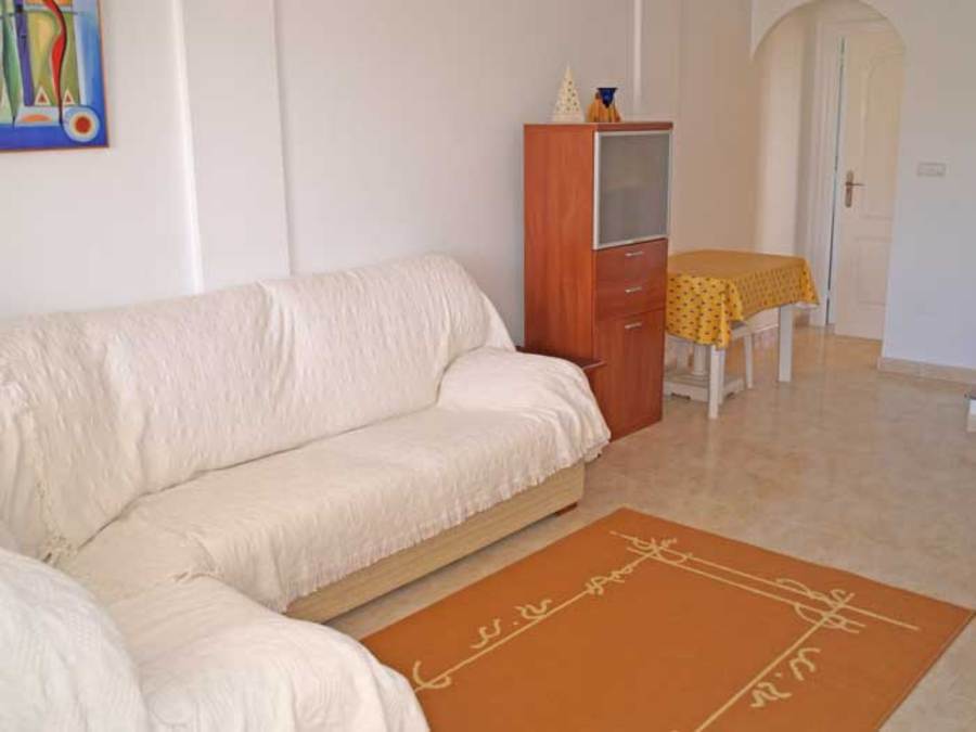 Q002: Town House for rent in  - Ciudad Quesada